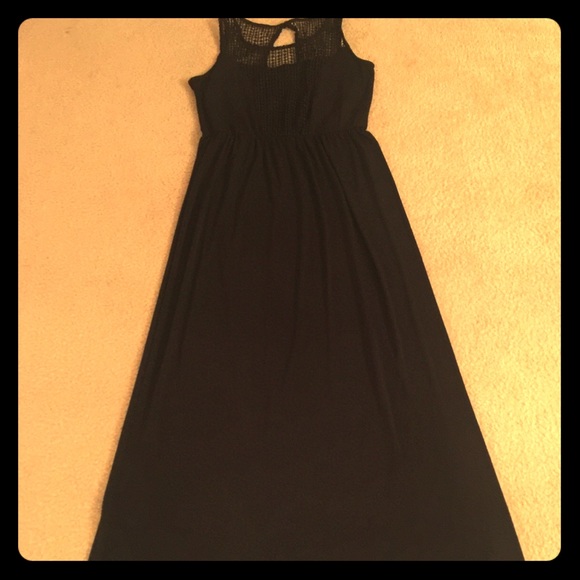 Dresses & Skirts - Luxology Black Dress